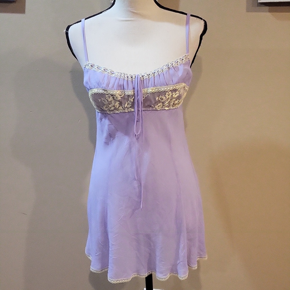 Victoria's Secret Vintage Silk Lace-Trim Slip Dress Nightgown - Picture 2 of 11